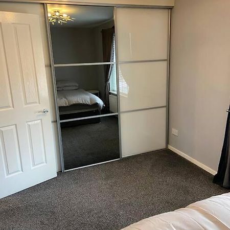 Villa Garland Way 2 Bed House Sheffield Free Parking 5 Min From M1 à Mosborough Extérieur photo
