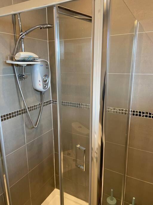 Villa Garland Way 2 Bed House Sheffield Free Parking 5 Min From M1 à Mosborough Extérieur photo