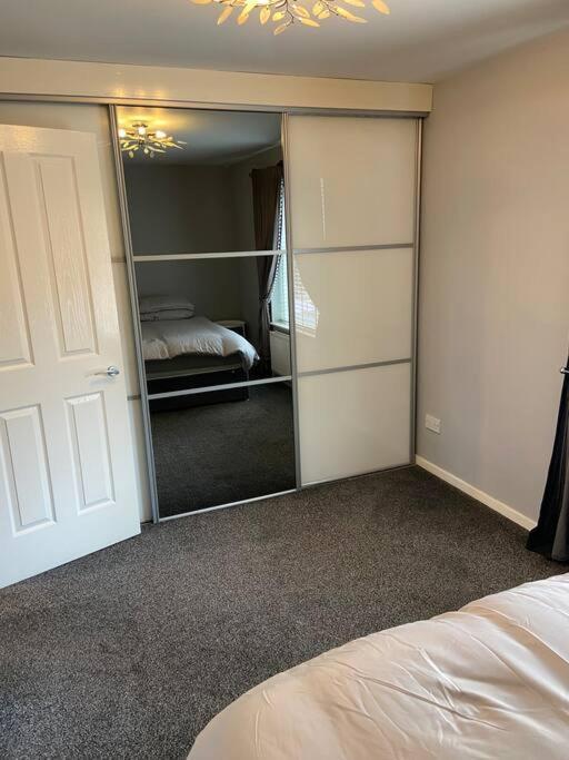 Villa Garland Way 2 Bed House Sheffield Free Parking 5 Min From M1 à Mosborough Extérieur photo